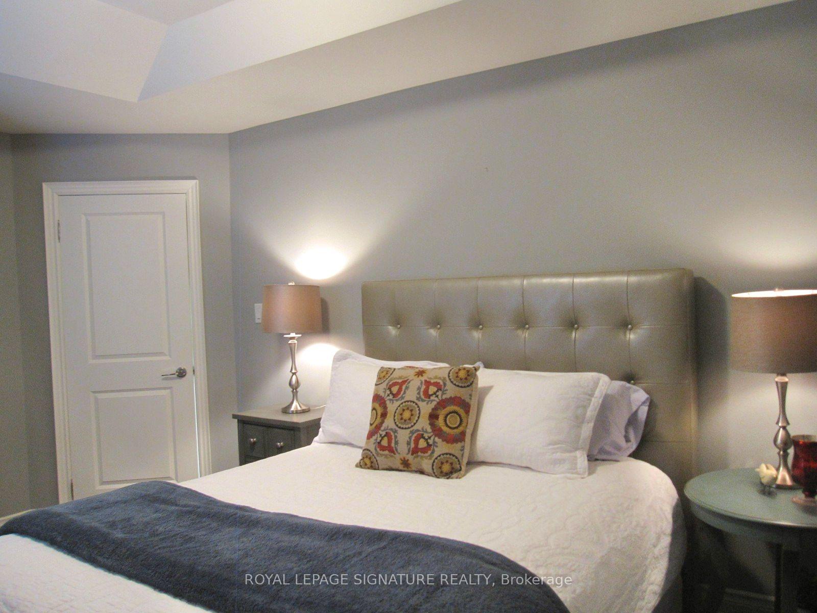 Photo 4 of 18B Algoma Street, Etobicoke, Mimico — HOMEH