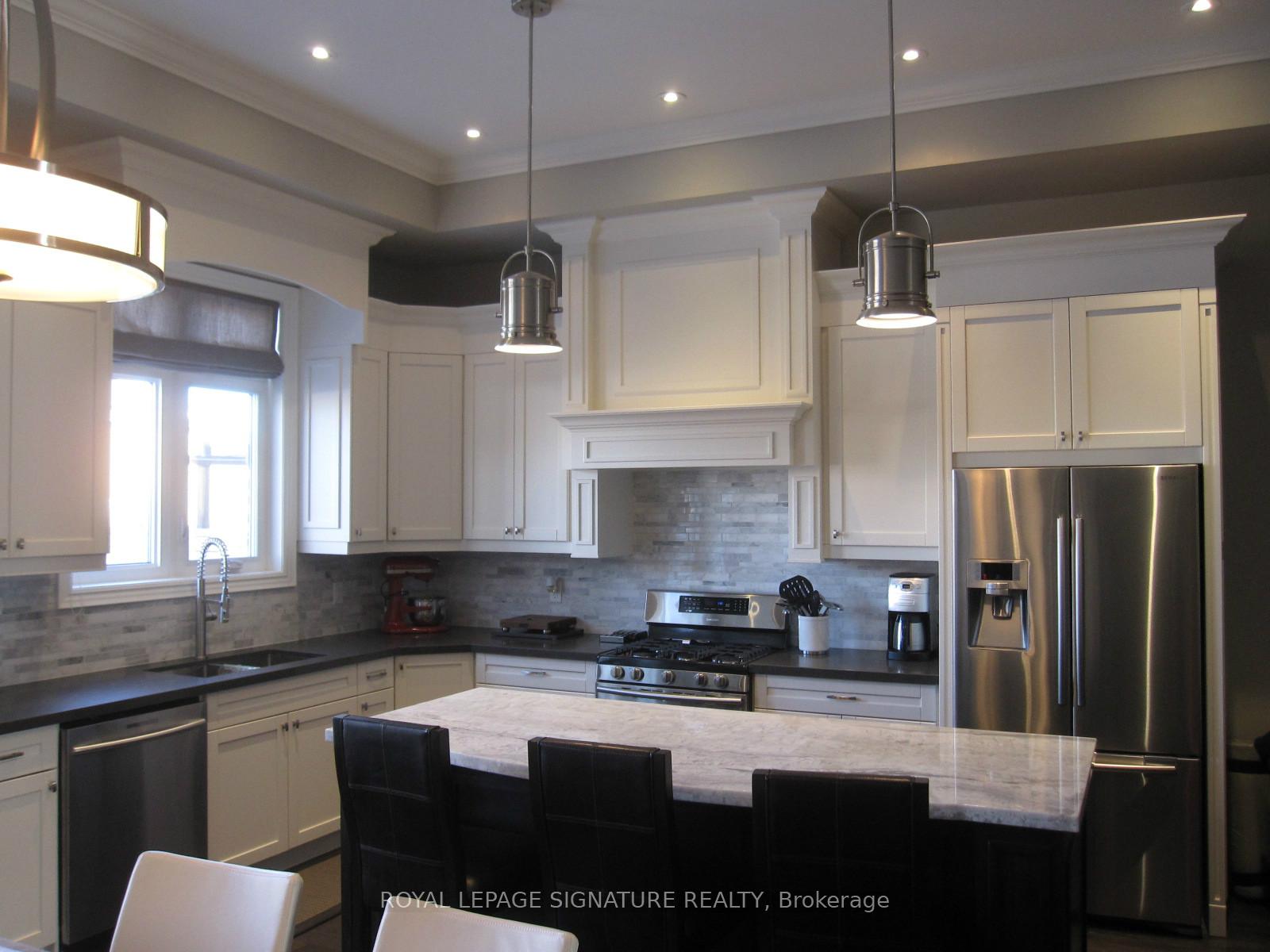 Photo 16 of 18B Algoma Street, Etobicoke, Mimico — HOMEH
