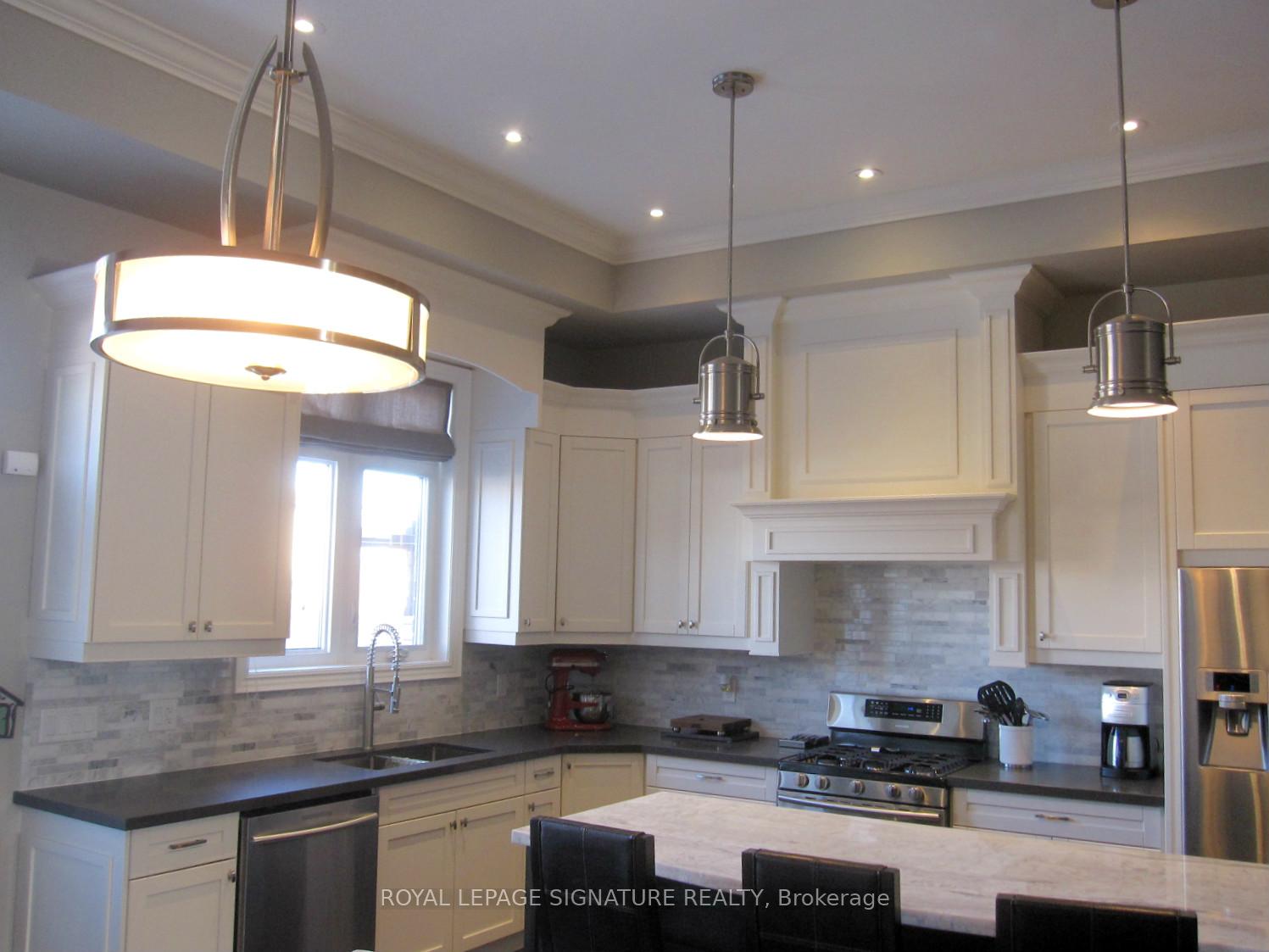Photo 17 of 18B Algoma Street, Etobicoke, Mimico — HOMEH