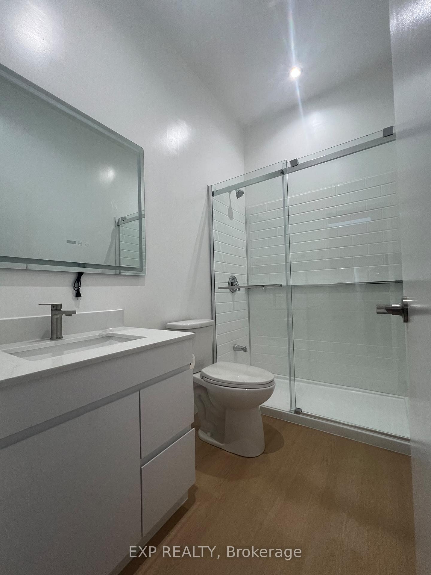 Photo 9 of Unit 2, 268 Ottawa Street N, Hamilton, Crown Point — HOMEH