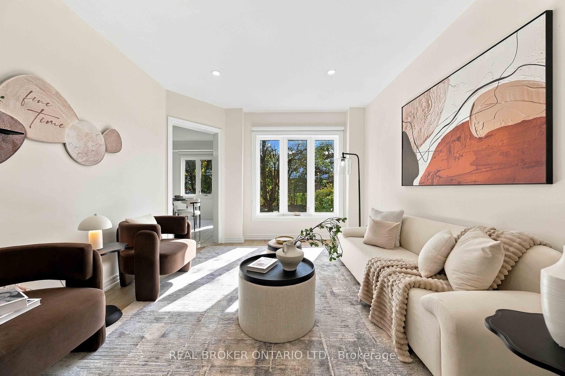 Photo 2 of 43 Bluebell Drive, Markham, Rouge Fairways — HOMEH