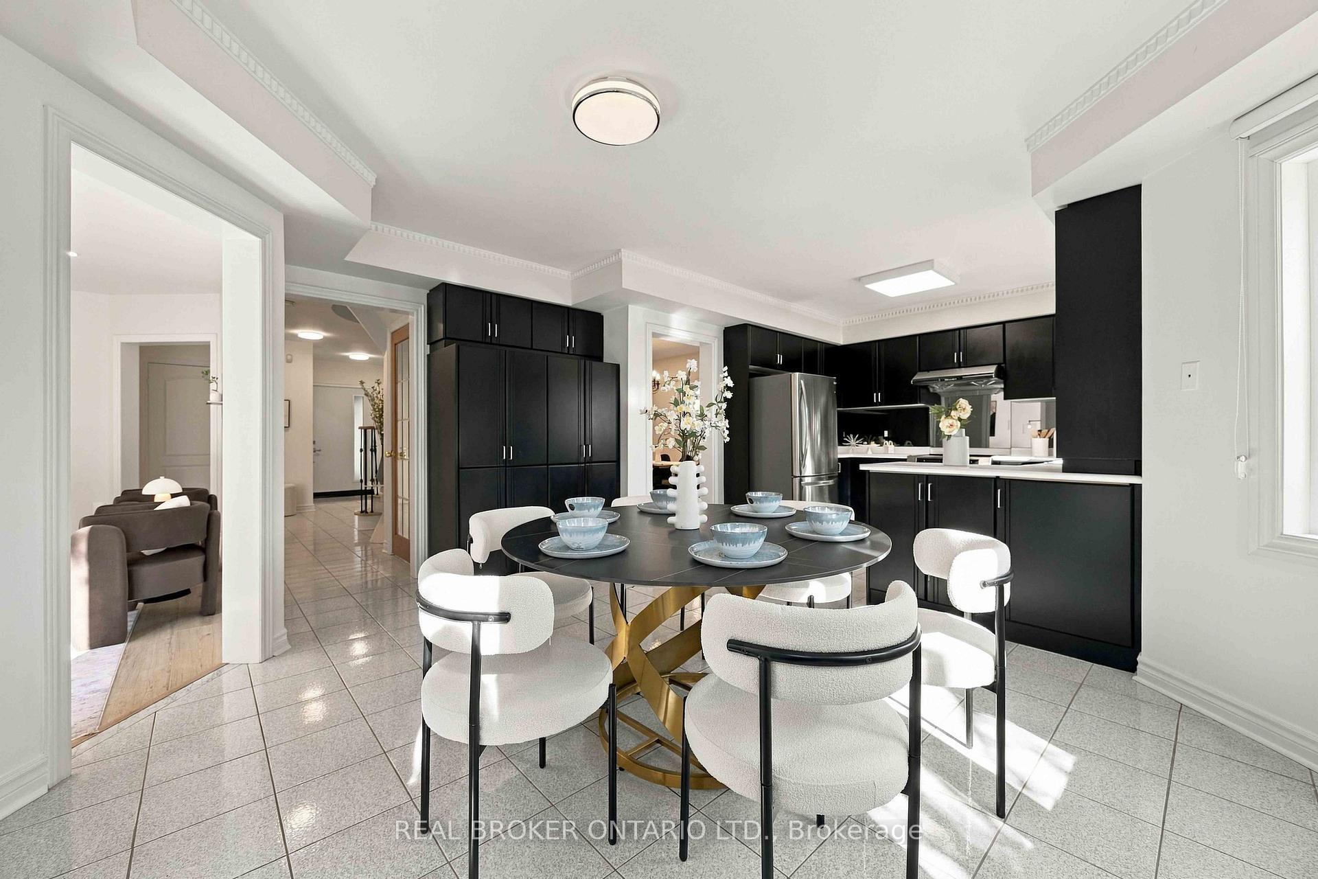 Photo 22 of 43 Bluebell Drive, Markham, Rouge Fairways — HOMEH
