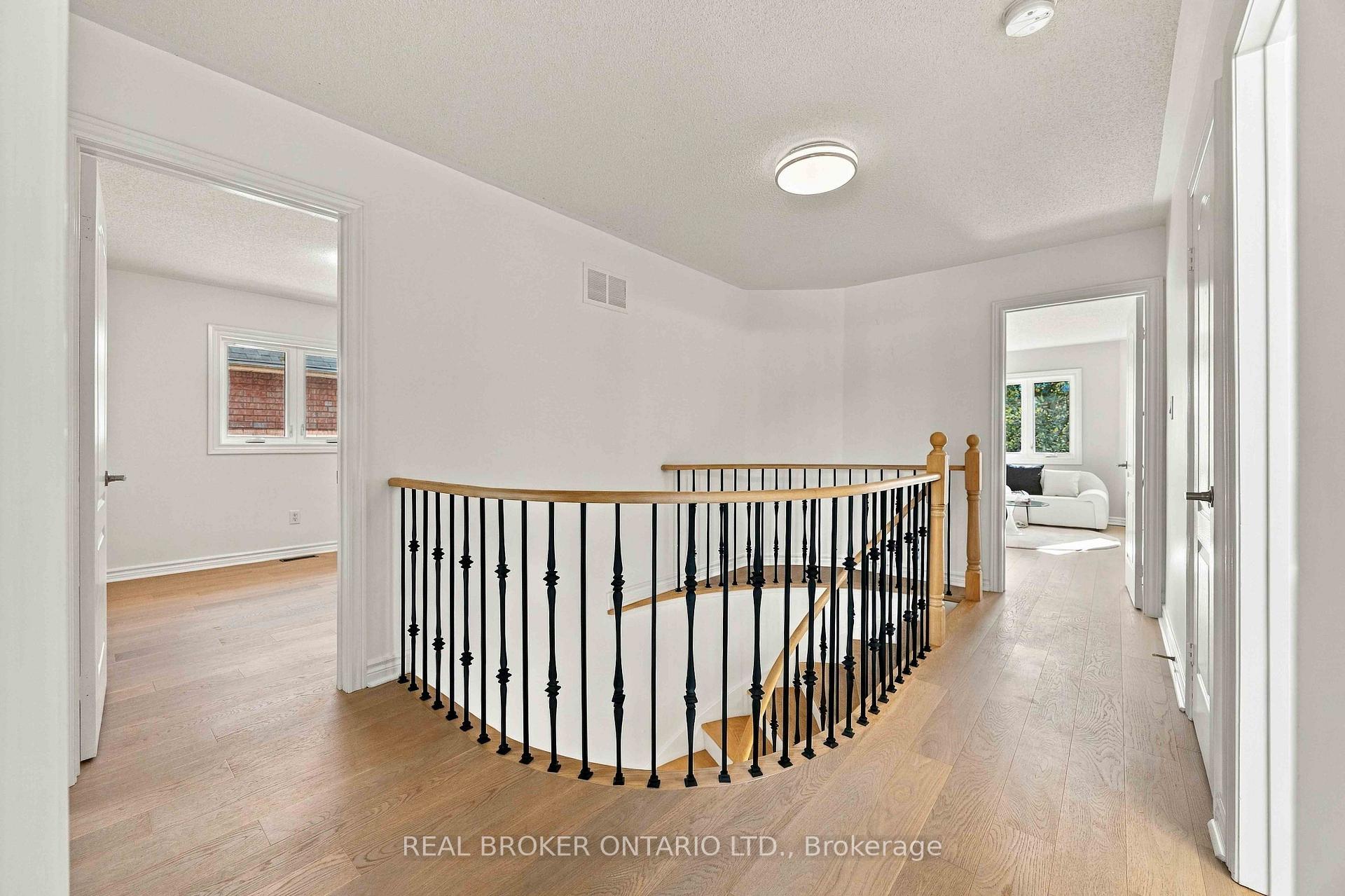 Photo 30 of 43 Bluebell Drive, Markham, Rouge Fairways — HOMEH