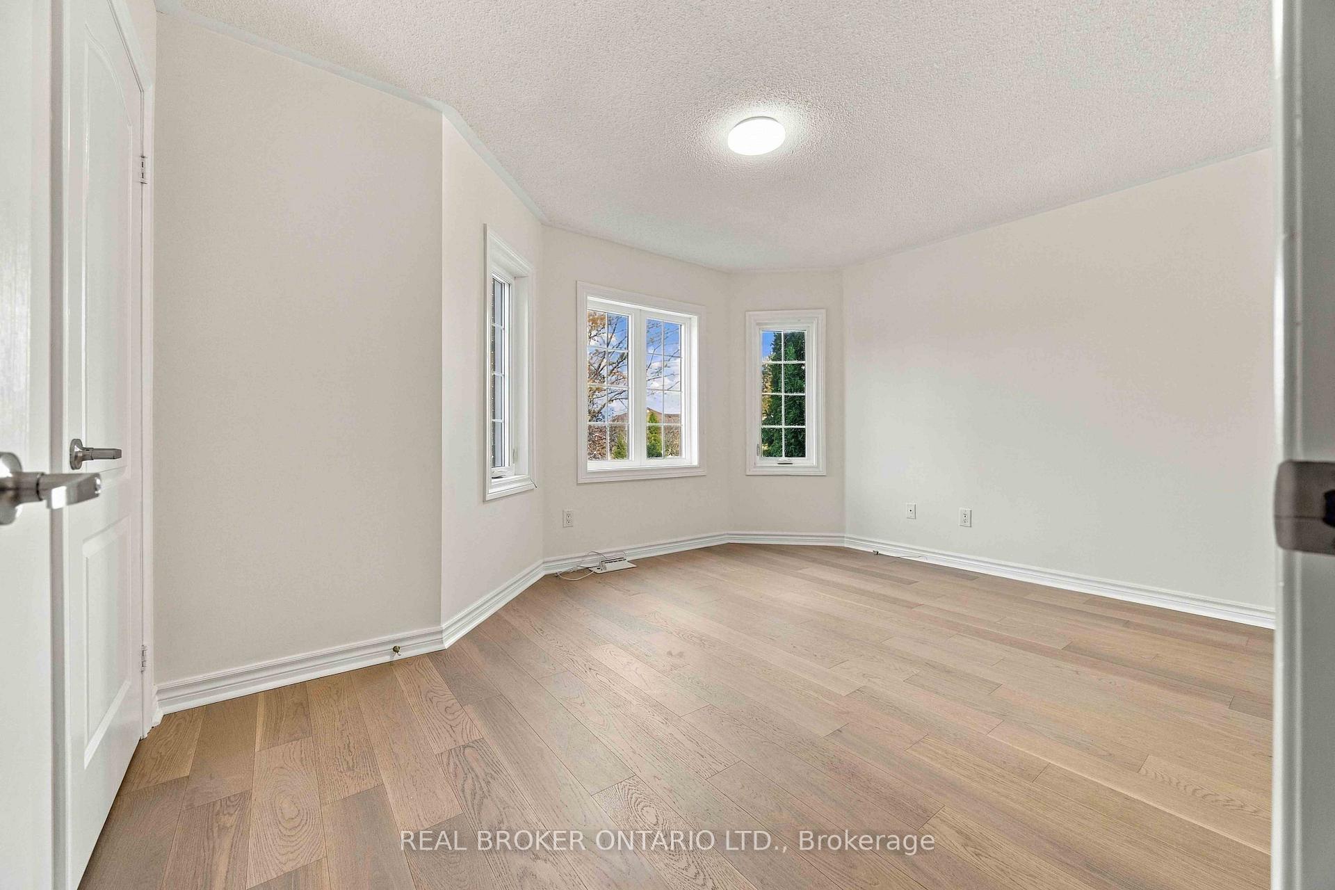 Photo 38 of 43 Bluebell Drive, Markham, Rouge Fairways — HOMEH