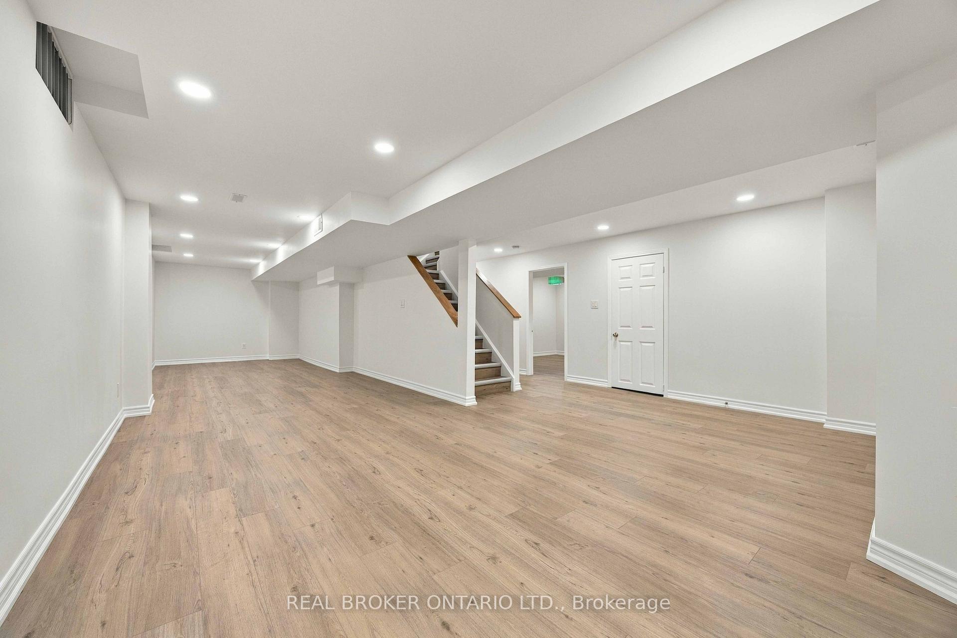 Photo 41 of 43 Bluebell Drive, Markham, Rouge Fairways — HOMEH