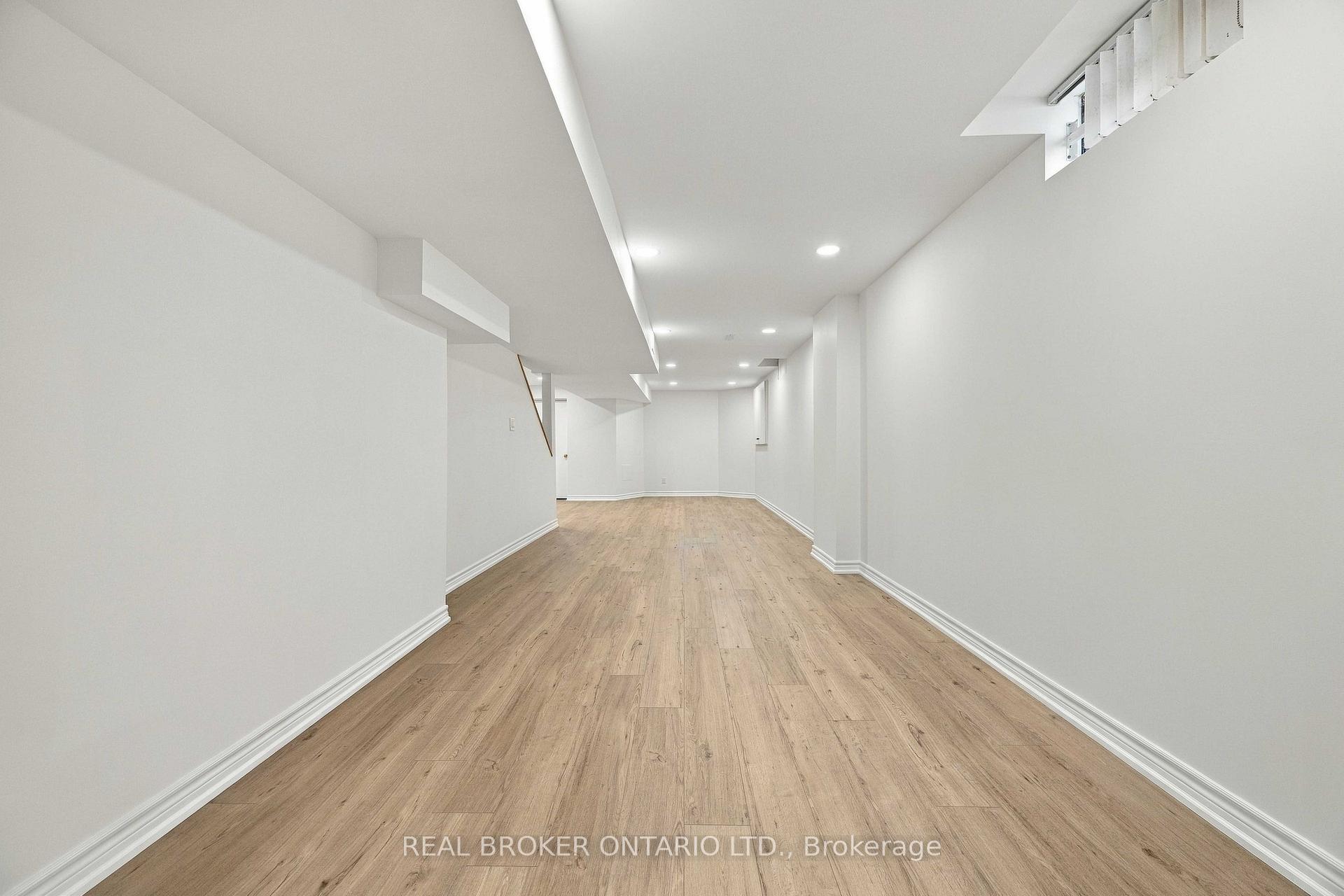 Photo 42 of 43 Bluebell Drive, Markham, Rouge Fairways — HOMEH