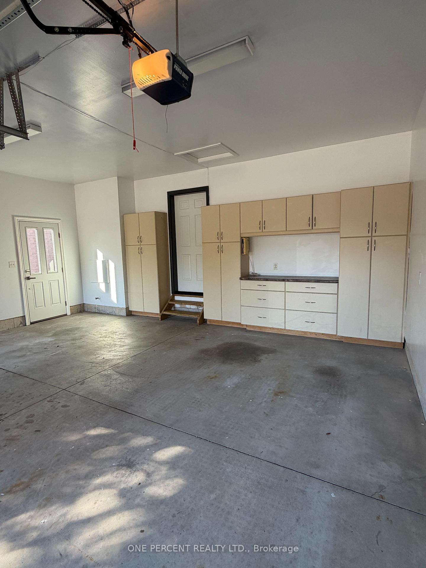 Photo 37 of 25 Falconridge Court, St. Thomas — HOMEH