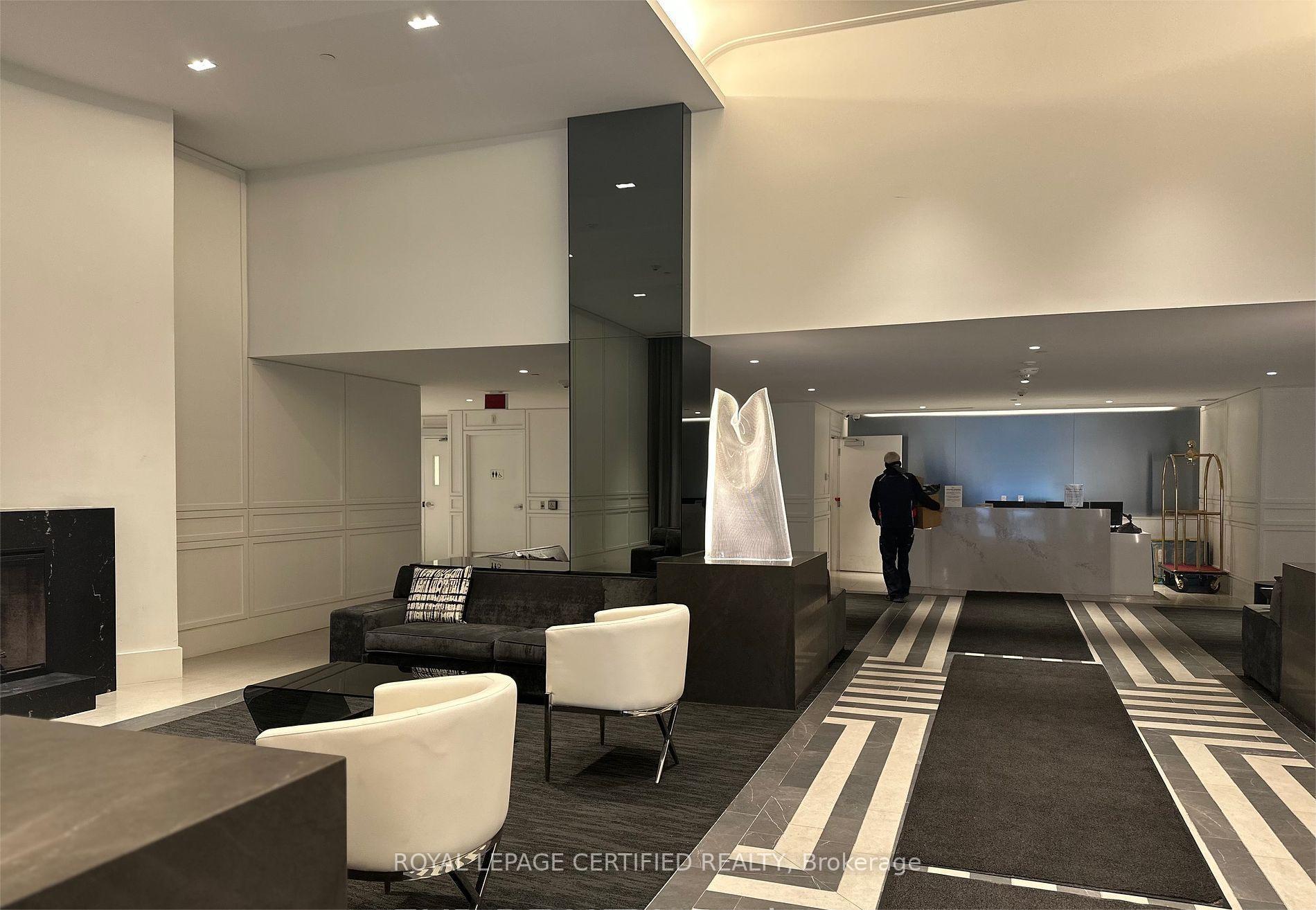 Photo 6 of Unit 710, 30 Gibbs Road, Etobicoke, Islington-City Centre West — HOMEH