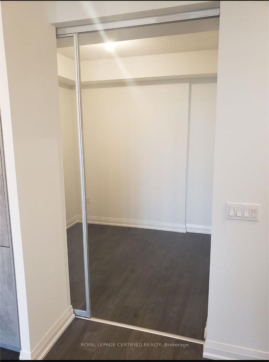 Photo 17 of Unit 710, 30 Gibbs Road, Etobicoke, Islington-City Centre West — HOMEH