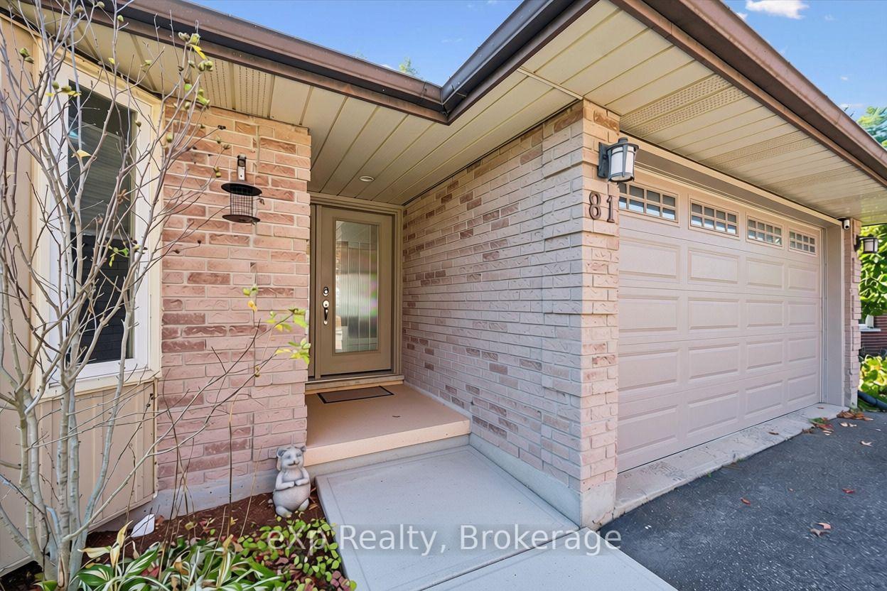 Photo 5 of 81 Sabrina Crescent, Kitchener, Brigadoon — HOMEH