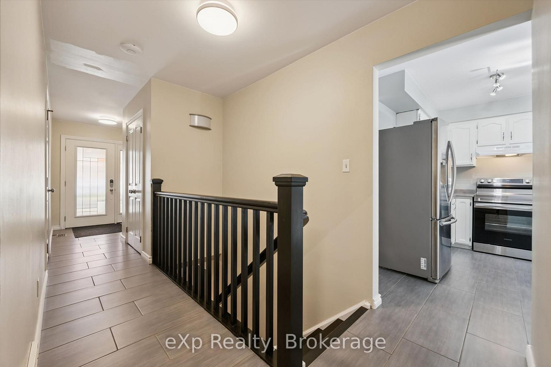 Photo 25 of 81 Sabrina Crescent, Kitchener, Brigadoon — HOMEH