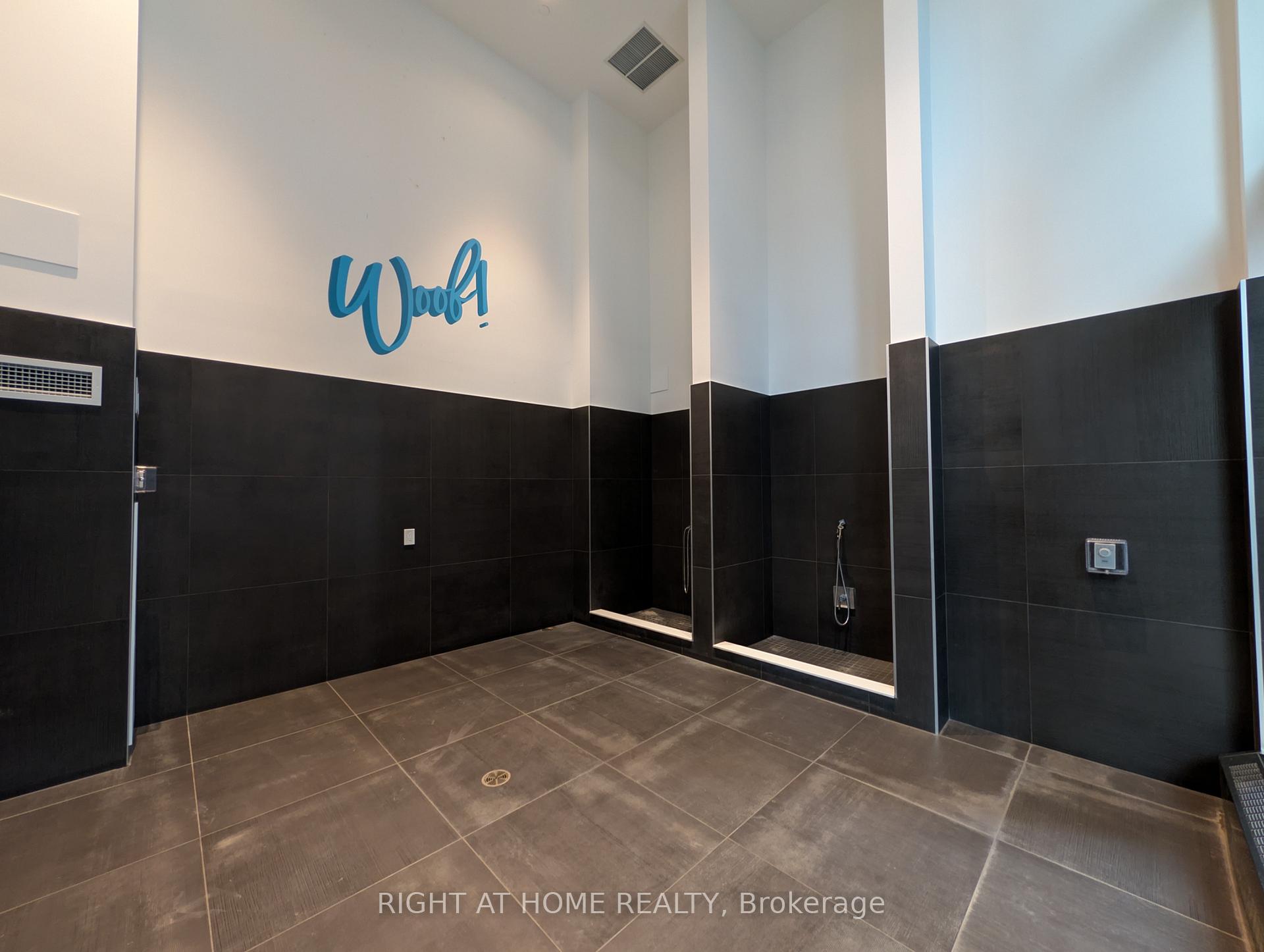 Photo 9 of Unit 1721, 60 Princess Street, Toronto, Waterfront Communities — HOMEH