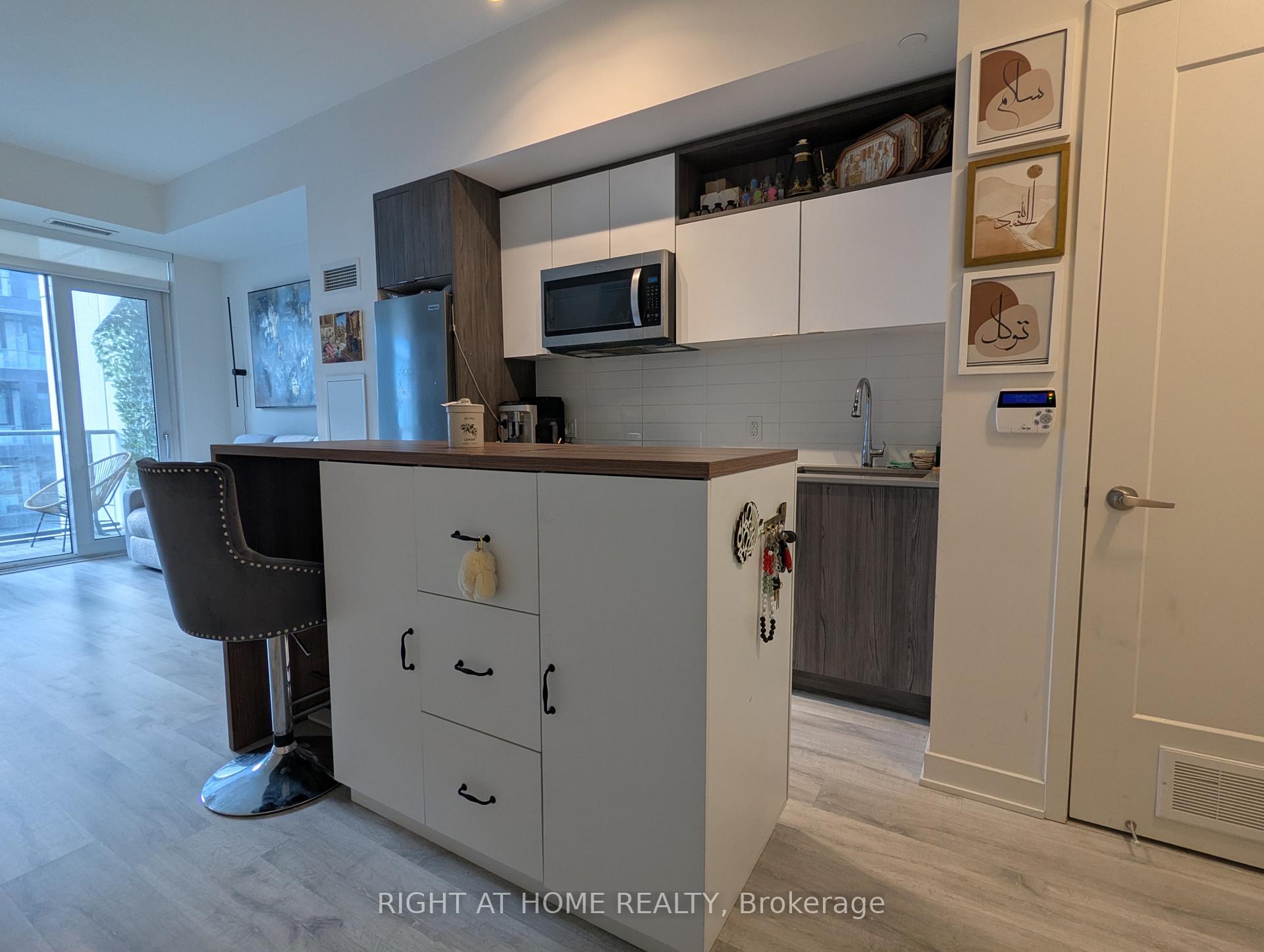 Photo 28 of Unit 1721, 60 Princess Street, Toronto, Waterfront Communities — HOMEH