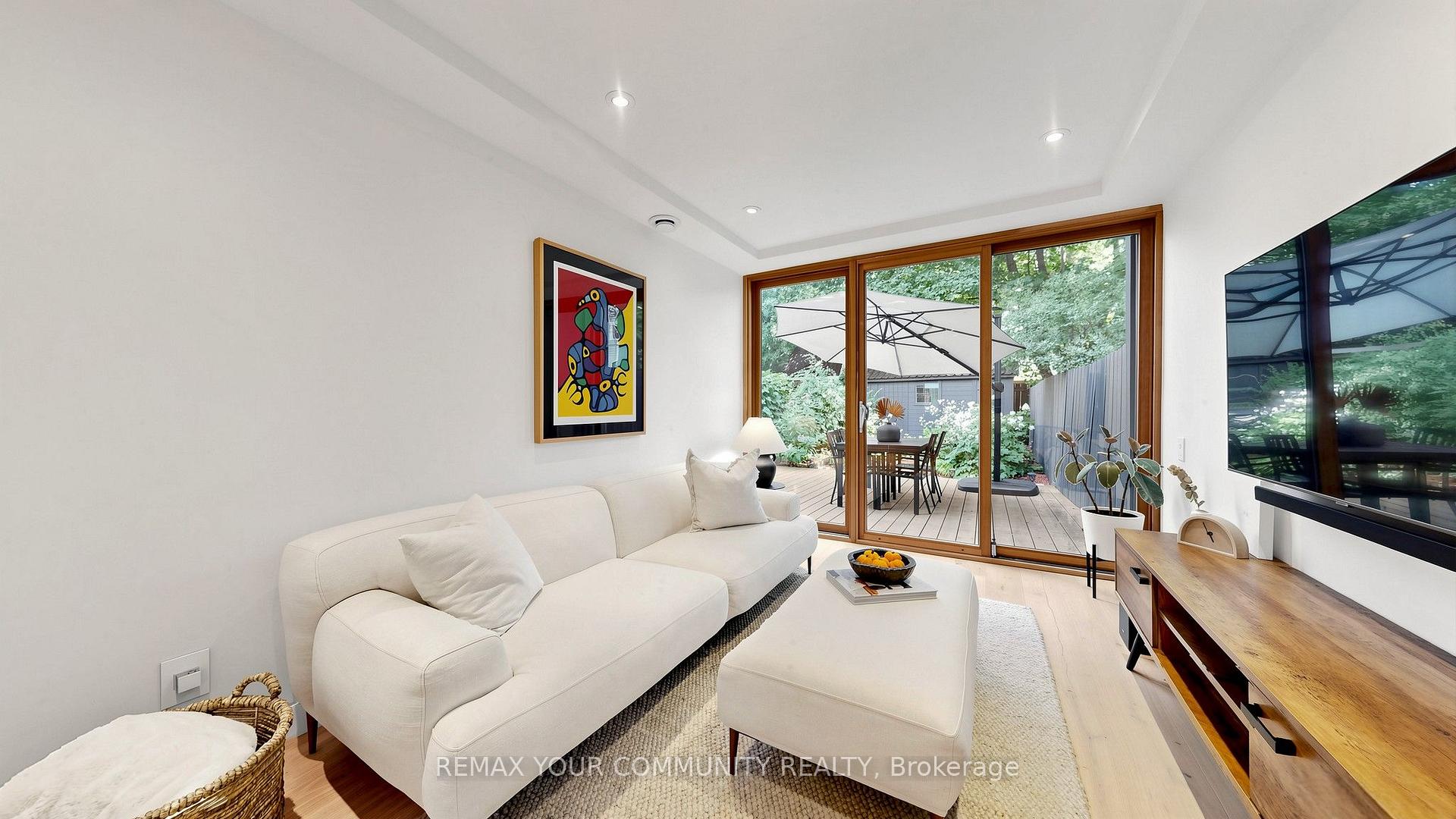 Photo 4 of 149 Jones Avenue N, Toronto, South Riverdale — HOMEH