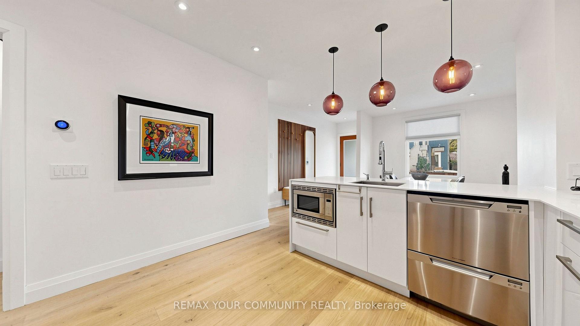 Photo 11 of 149 Jones Avenue N, Toronto, South Riverdale — HOMEH