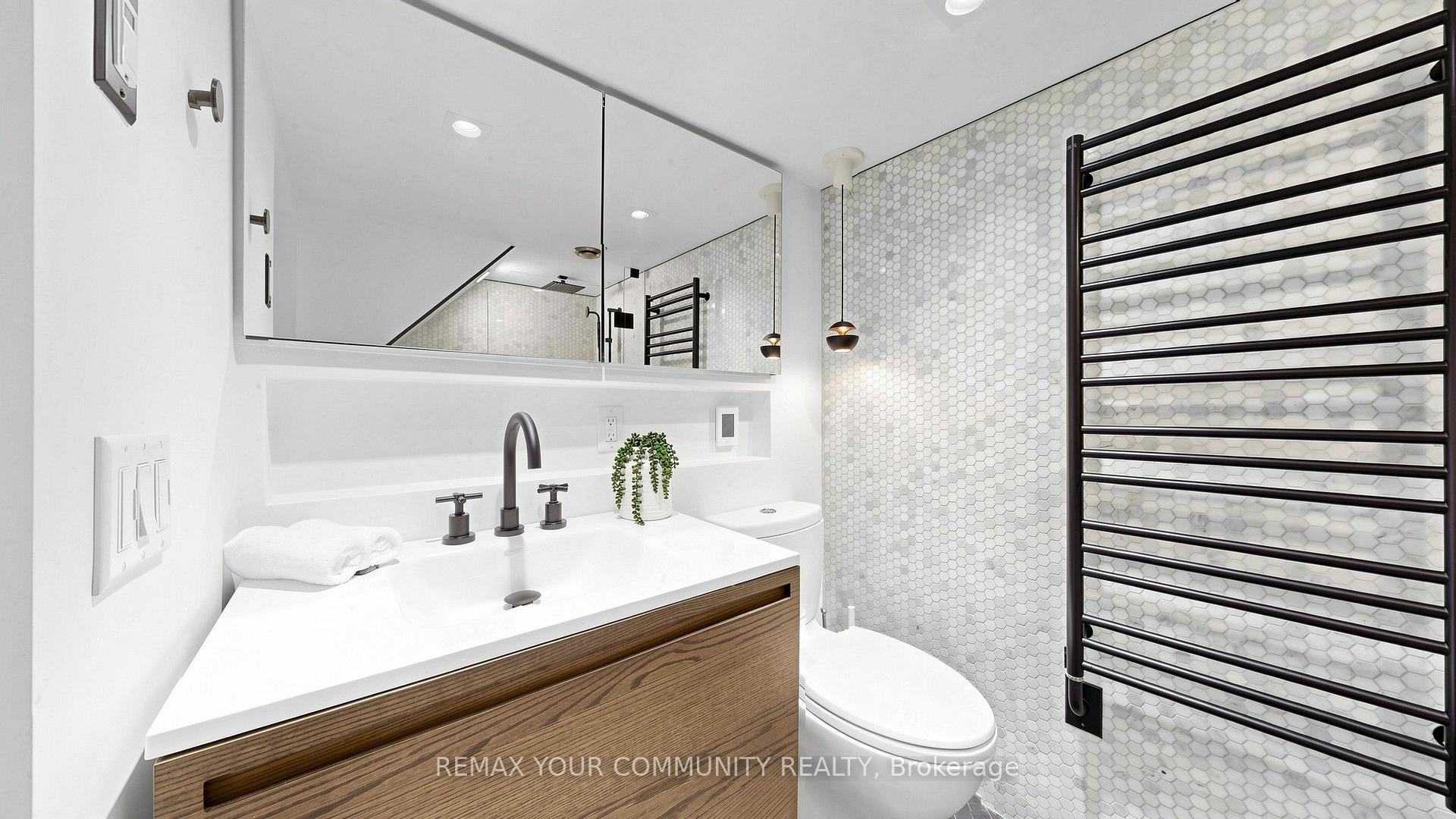 Photo 22 of 149 Jones Avenue N, Toronto, South Riverdale — HOMEH