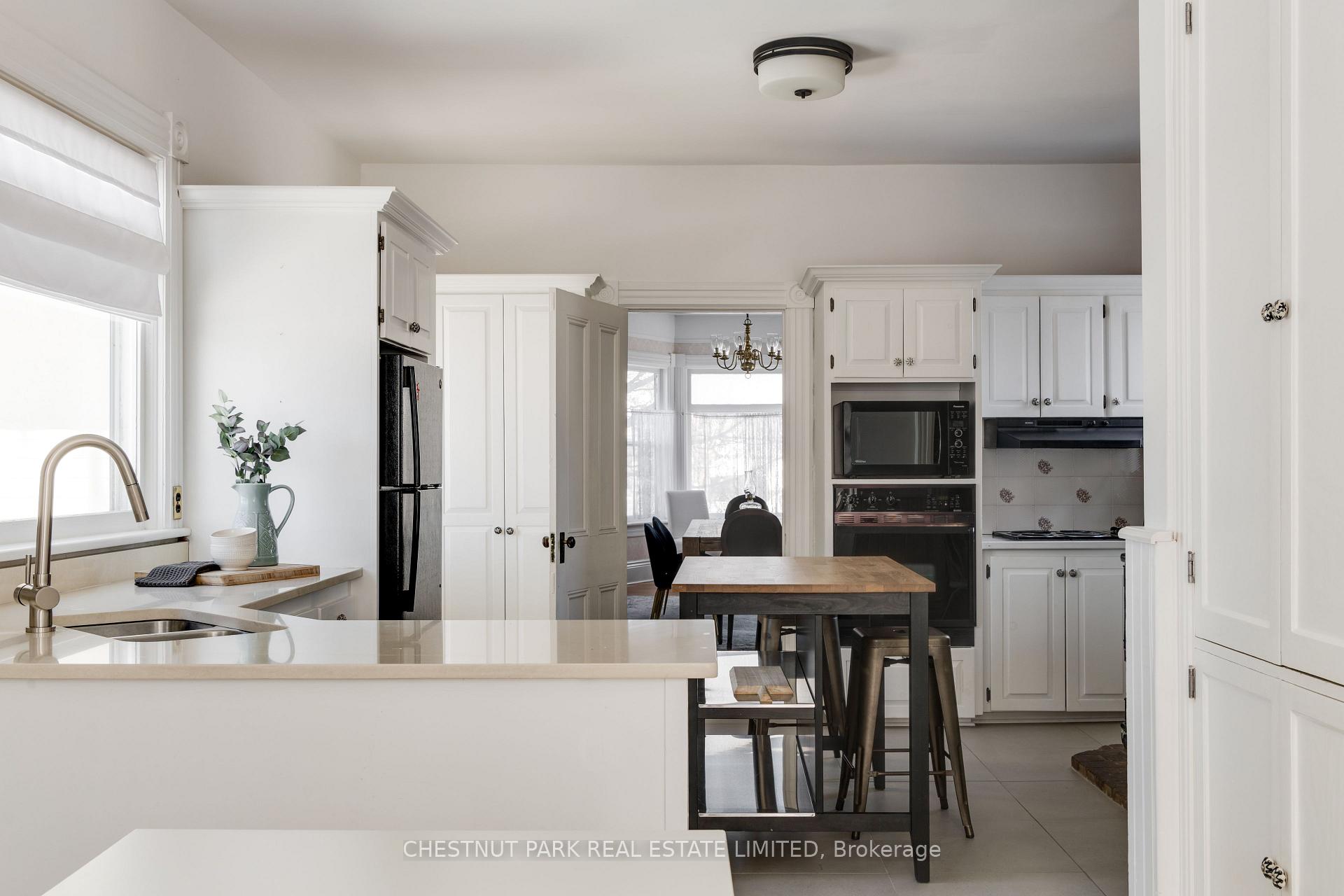 Photo 12 of 13435 Loyalist Parkway, Prince Edward County, Picton — HOMEH