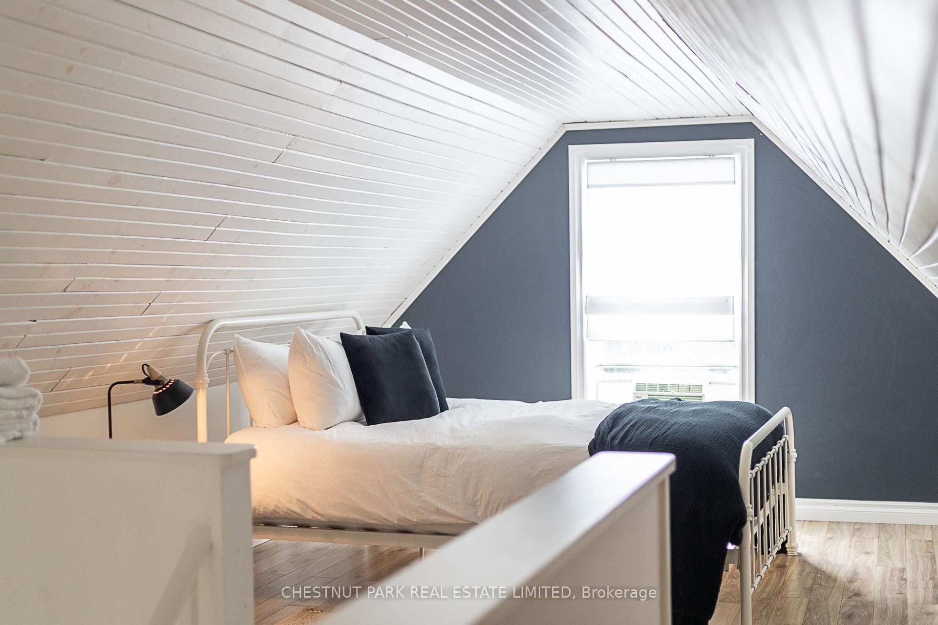 Photo 32 of 13435 Loyalist Parkway, Prince Edward County, Picton — HOMEH