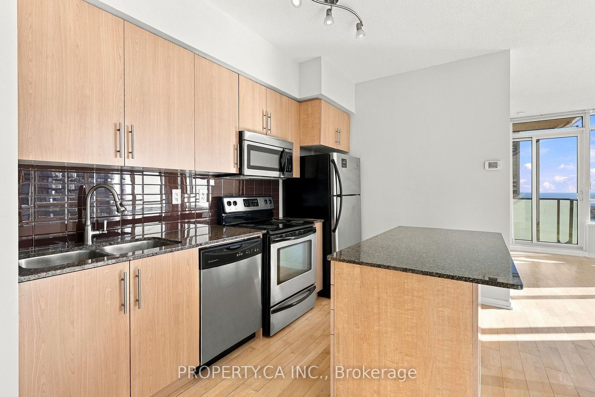 Photo 7 of Unit 4310, 55 Bremner Boulevard, Toronto, Waterfront Communities — HOMEH