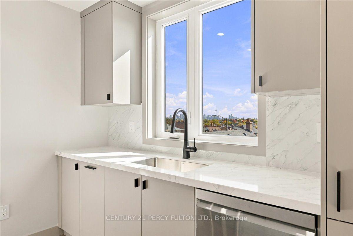Photo 12 of 113 Hatherley Road, Toronto, Caledonia-Fairbank — HOMEH