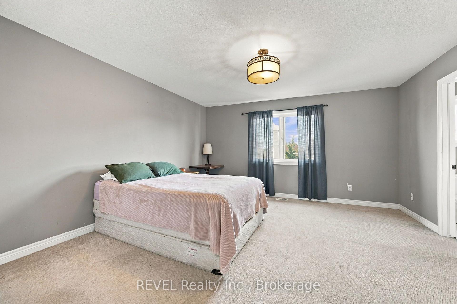 Photo 27 of 8501 Kelsey Crescent, Niagara Falls, Forestview — HOMEH