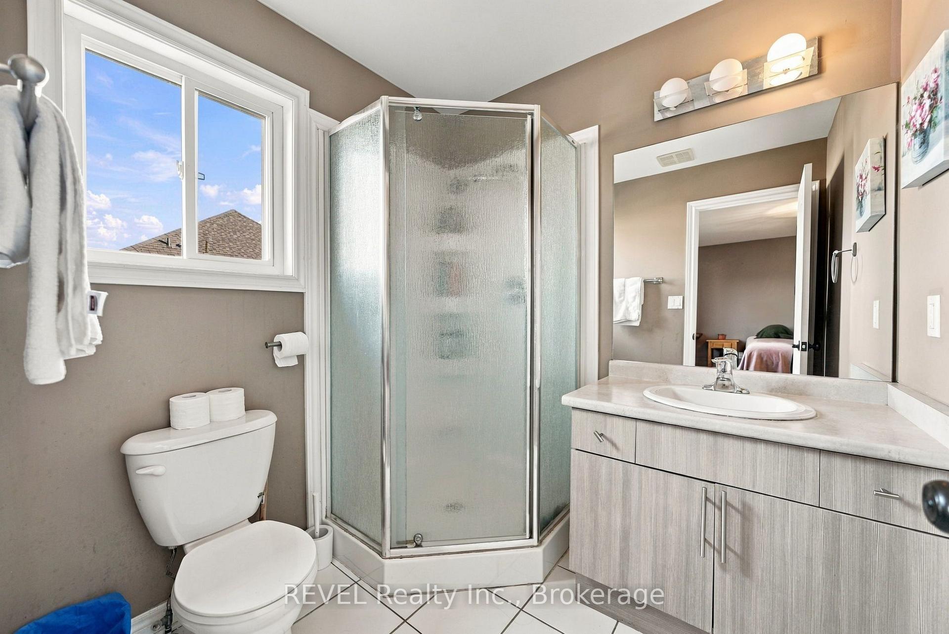 Photo 30 of 8501 Kelsey Crescent, Niagara Falls, Forestview — HOMEH
