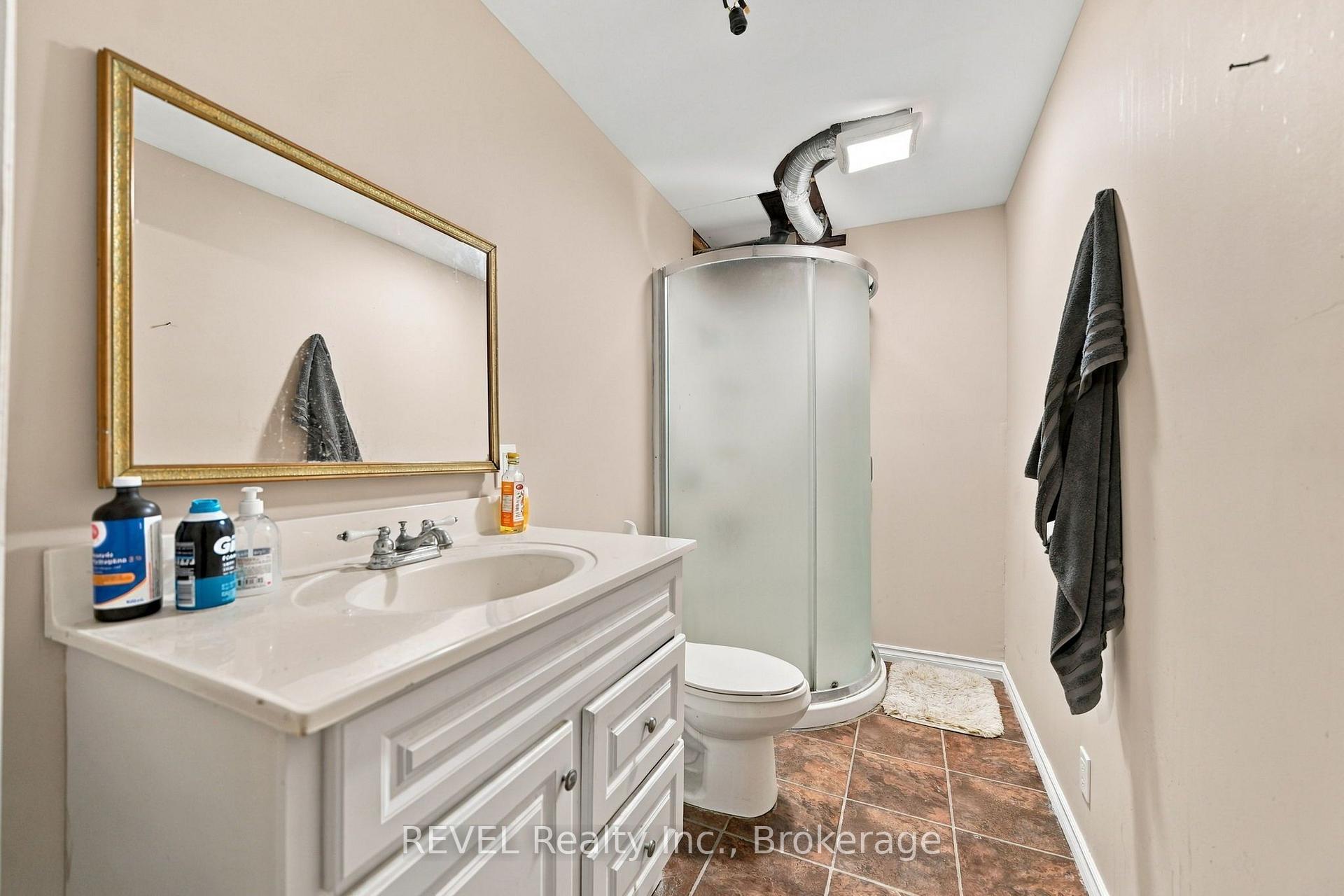 Photo 38 of 8501 Kelsey Crescent, Niagara Falls, Forestview — HOMEH