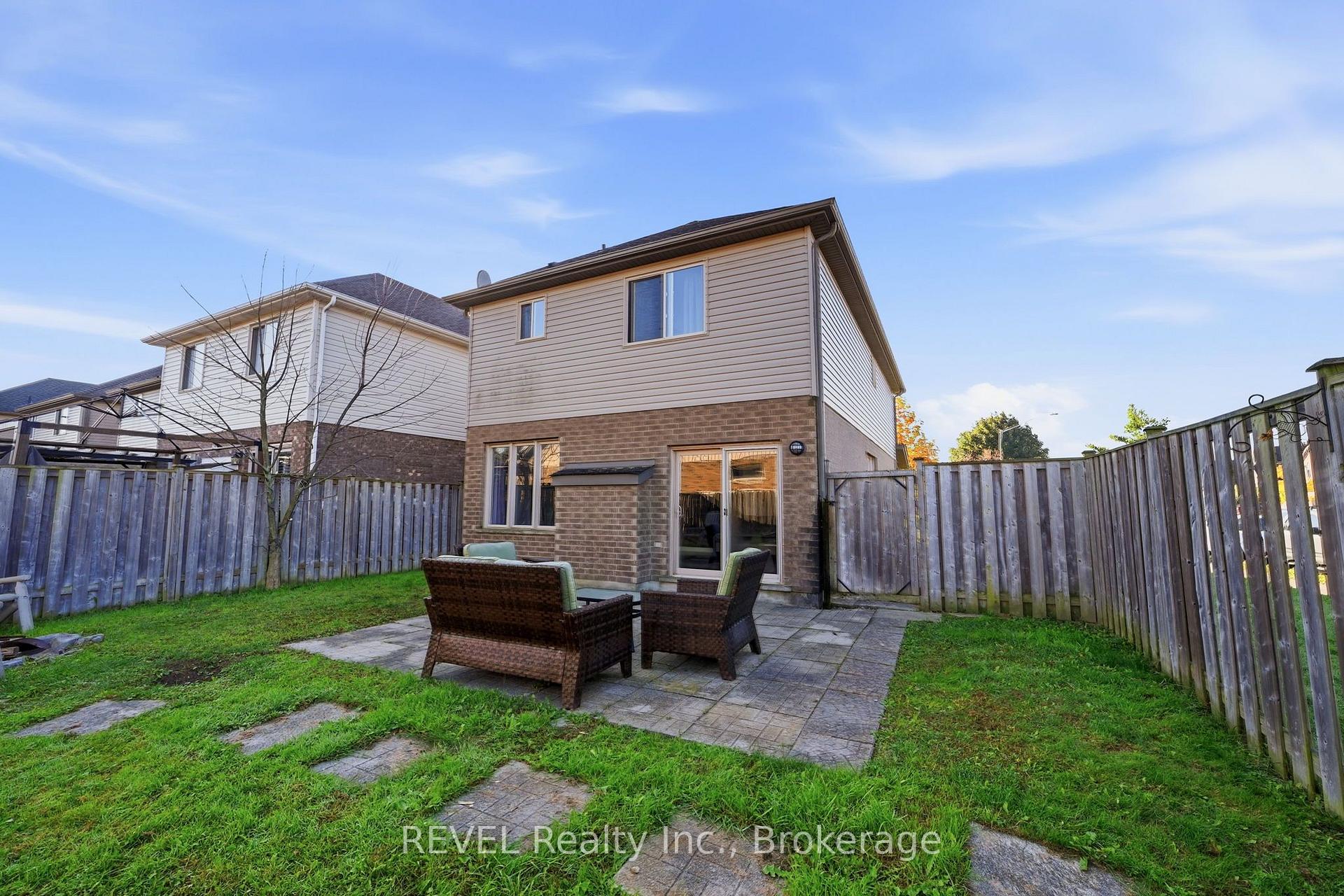 Photo 42 of 8501 Kelsey Crescent, Niagara Falls, Forestview — HOMEH