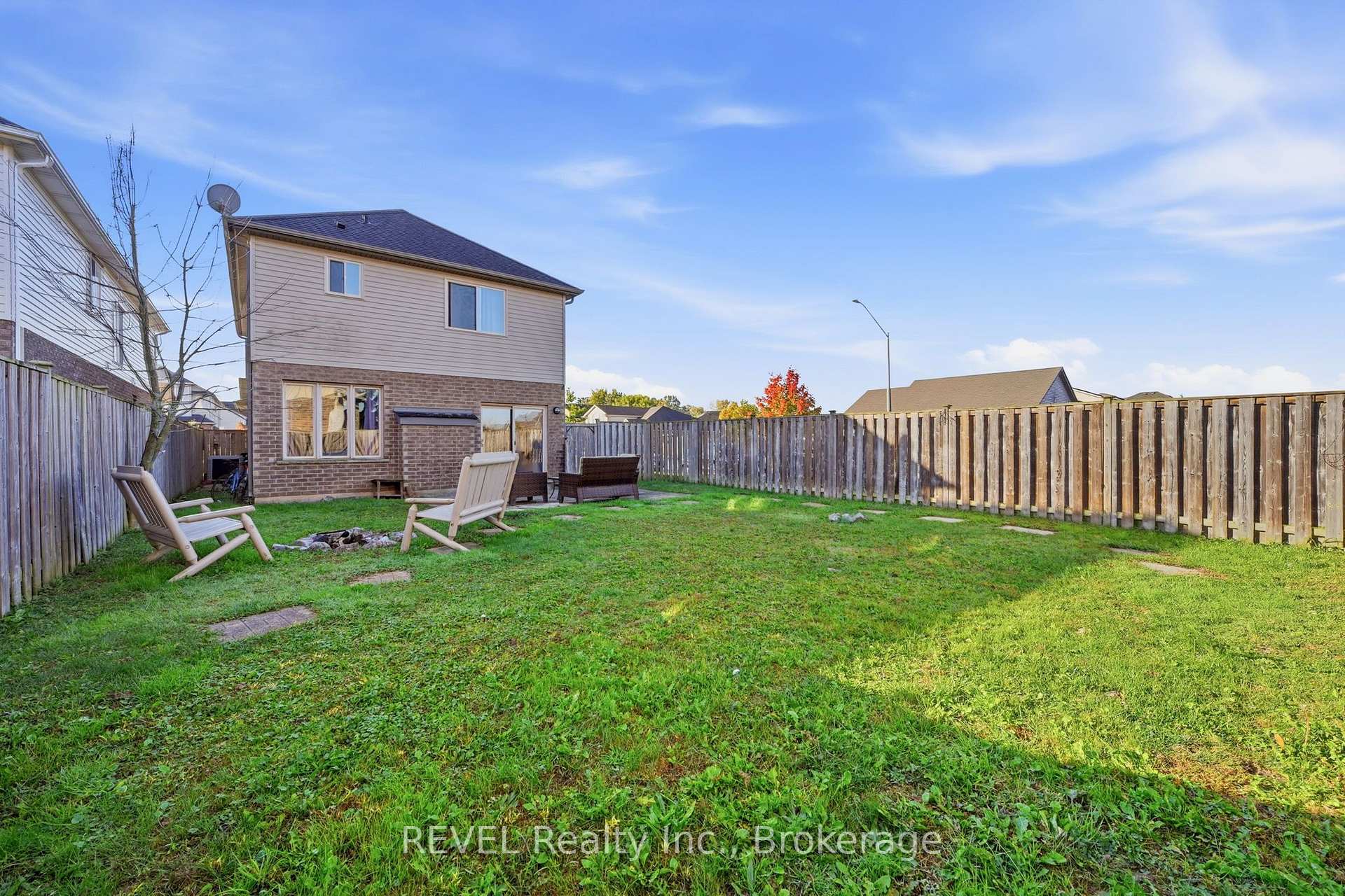 Photo 43 of 8501 Kelsey Crescent, Niagara Falls, Forestview — HOMEH