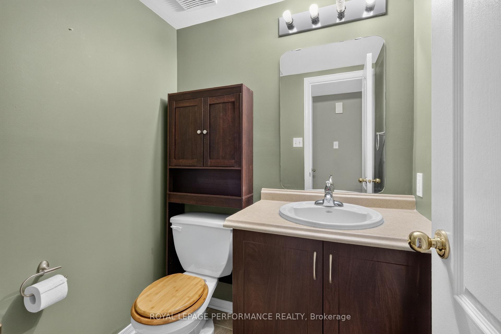 Photo 28 of 1602 Locksley Lane, Ottawa, Beaconwood — HOMEH