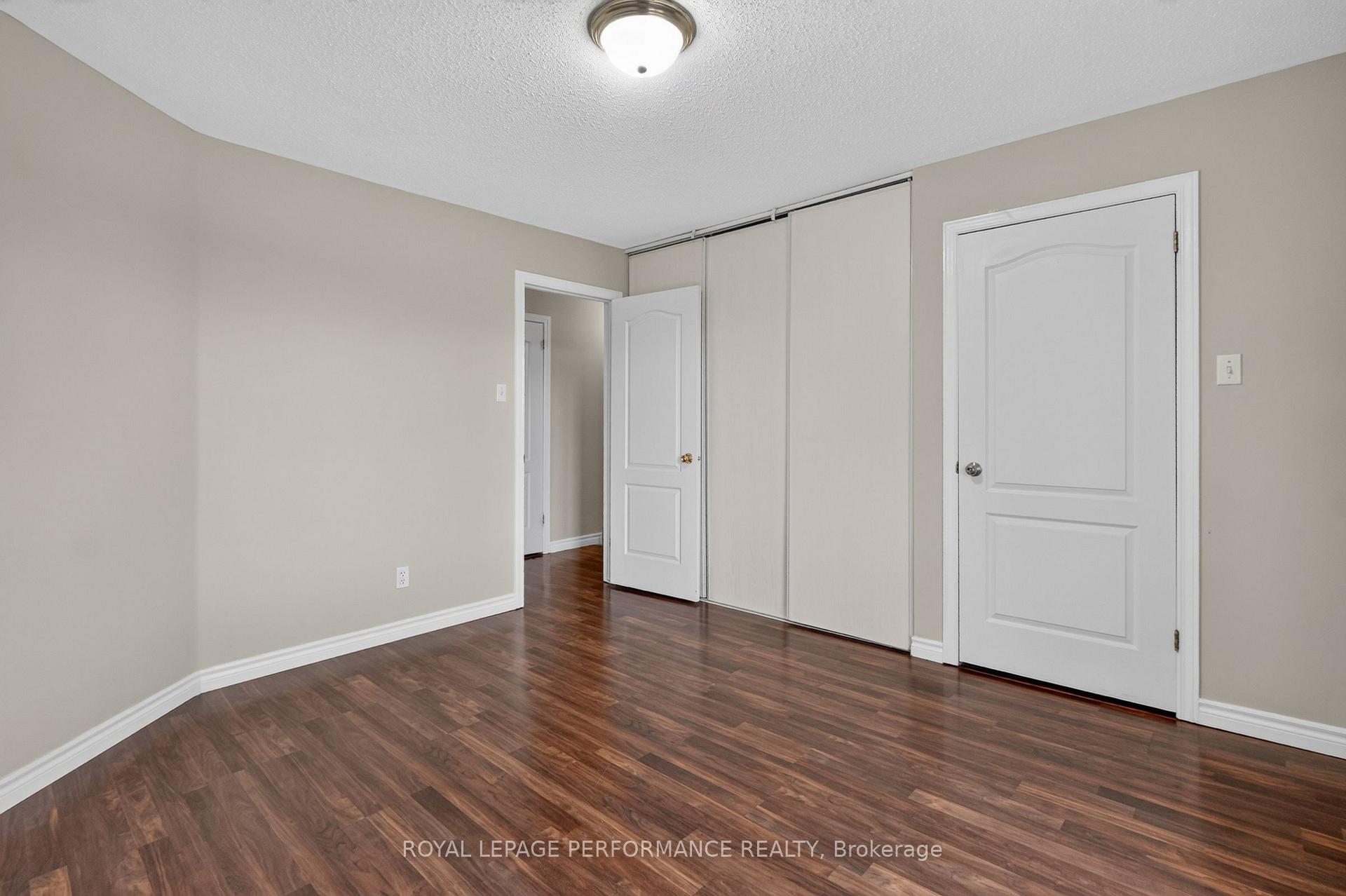Photo 34 of 1602 Locksley Lane, Ottawa, Beaconwood — HOMEH