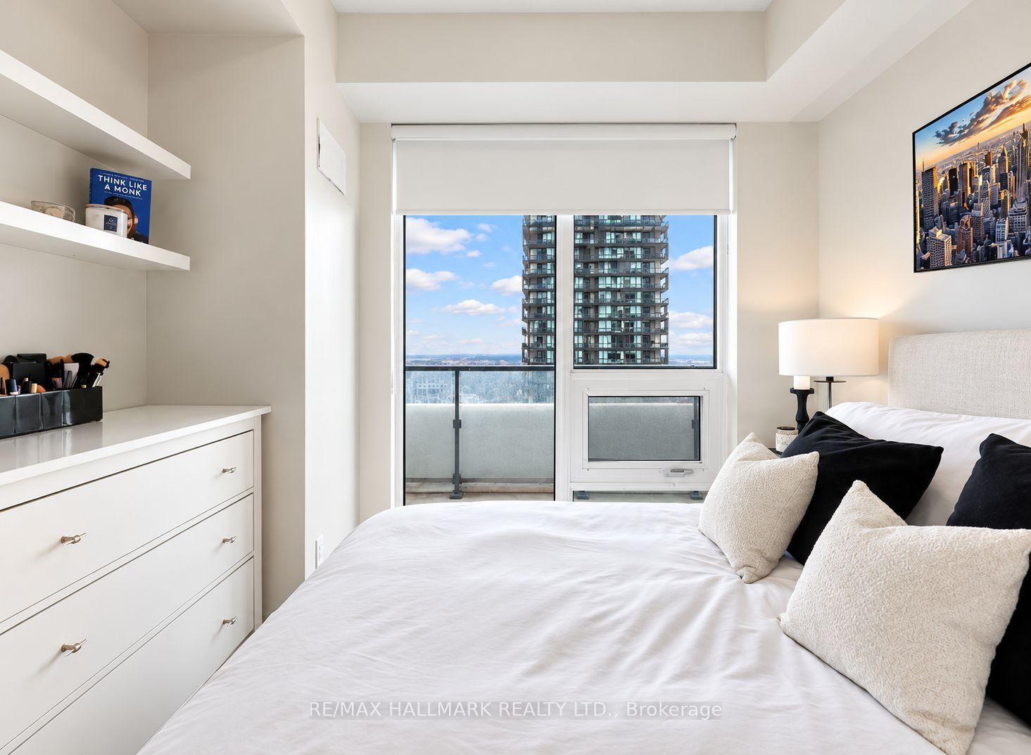 Photo 12 of Unit 4009, 2221 Yonge Street, Toronto, Mount Pleasant West — HOMEH