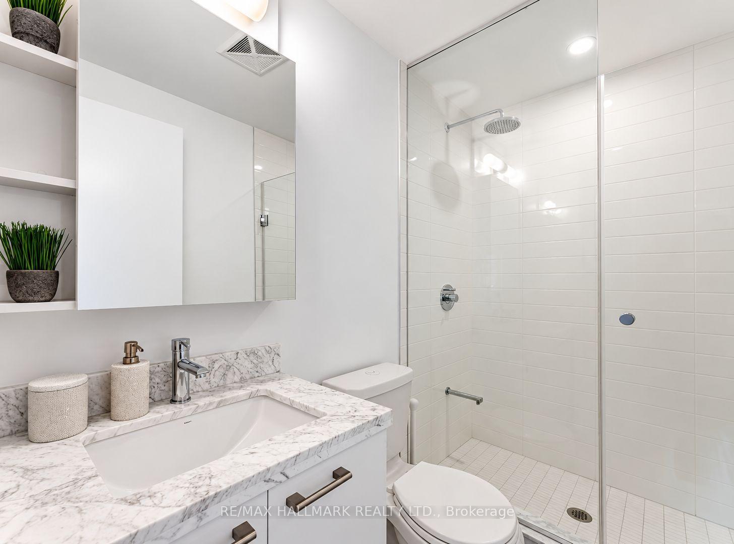 Photo 14 of Unit 4009, 2221 Yonge Street, Toronto, Mount Pleasant West — HOMEH