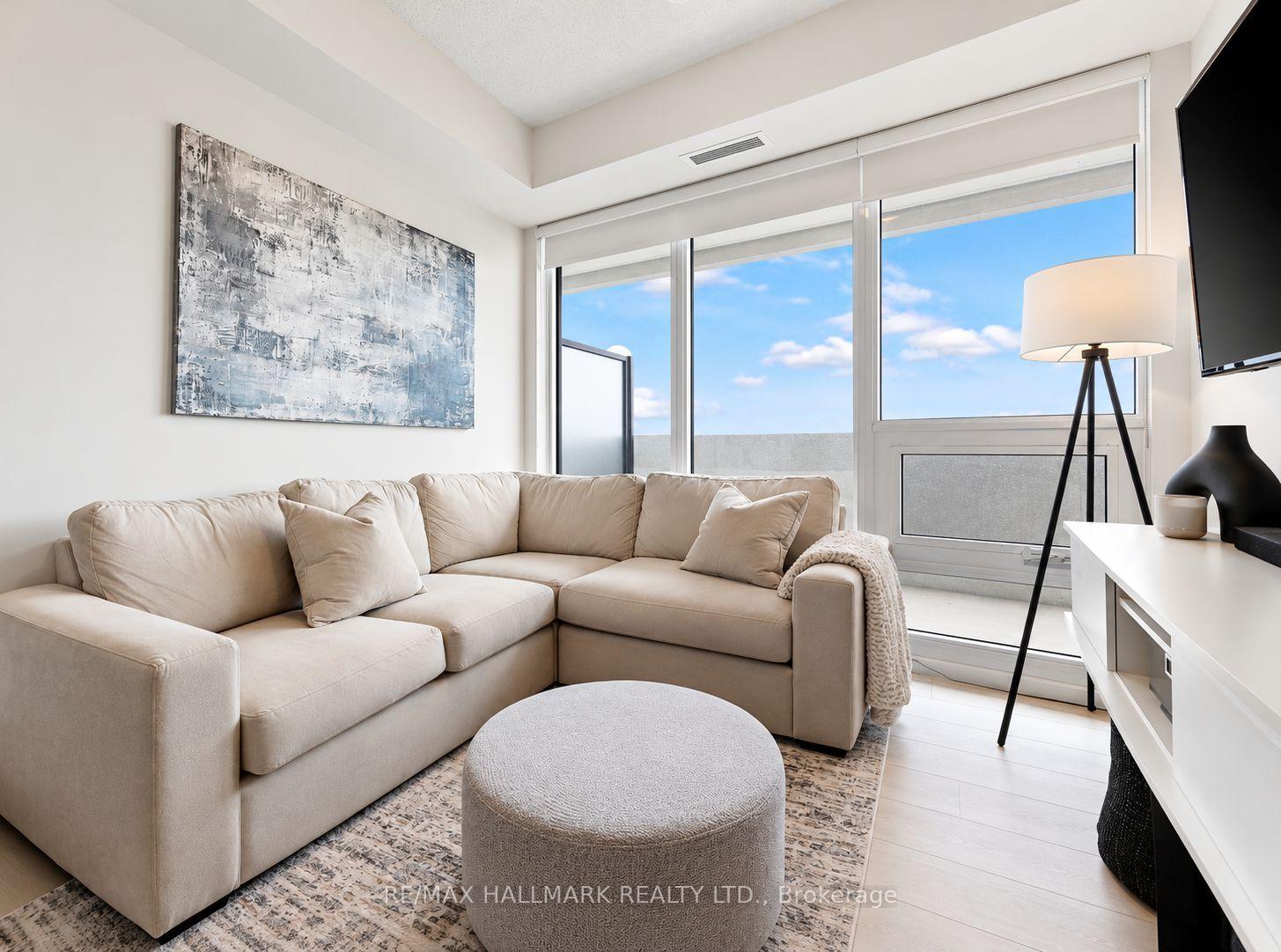 Photo 15 of Unit 4009, 2221 Yonge Street, Toronto, Mount Pleasant West — HOMEH