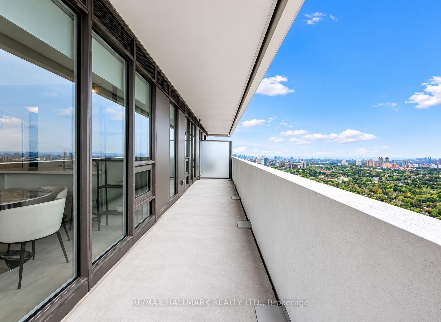 Photo 19 of Unit 4009, 2221 Yonge Street, Toronto, Mount Pleasant West — HOMEH