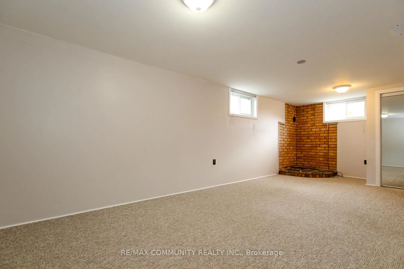Photo 9 of 111 Rosehill Boulevard, Oshawa, McLaughlin — HOMEH