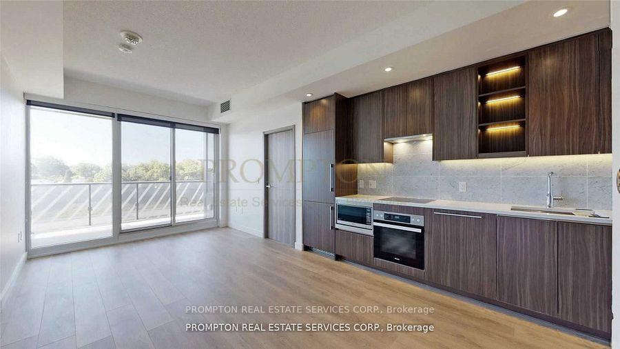 Photo 3 of Unit 705, 85 McMahon Drive, North York, Bayview Village — HOMEH