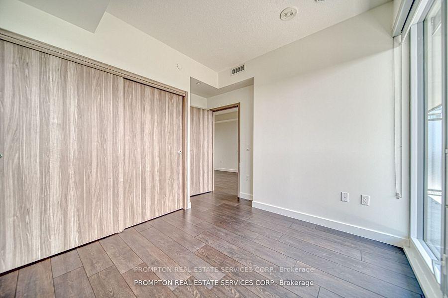 Photo 6 of Unit 705, 85 McMahon Drive, North York, Bayview Village — HOMEH