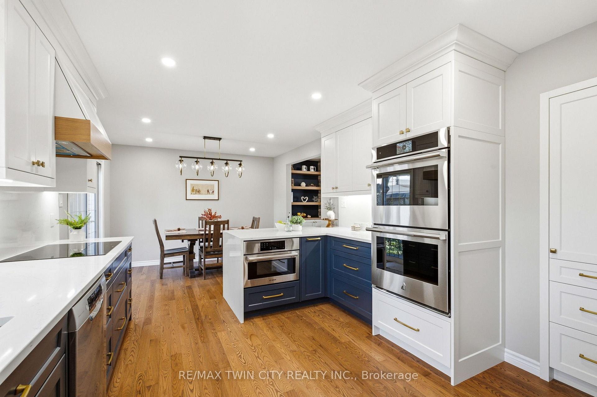 Photo 18 of 47 Eastwood Drive, Kitchener, Stanley Park — HOMEH