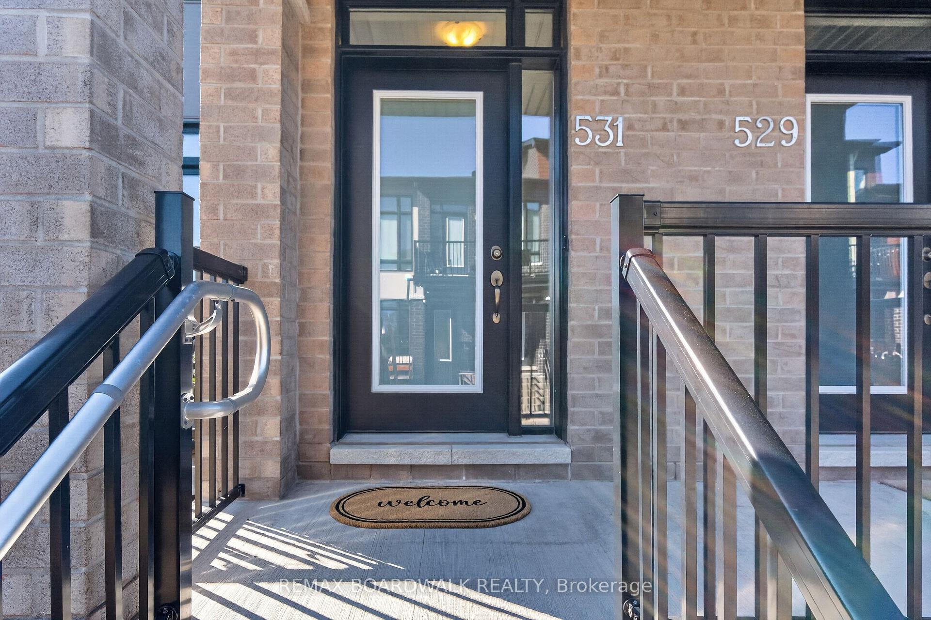 Photo 3 of Unit 58, 531 Crescendo Private, Ottawa, Riverside South/Gloucester Glen — HOMEH