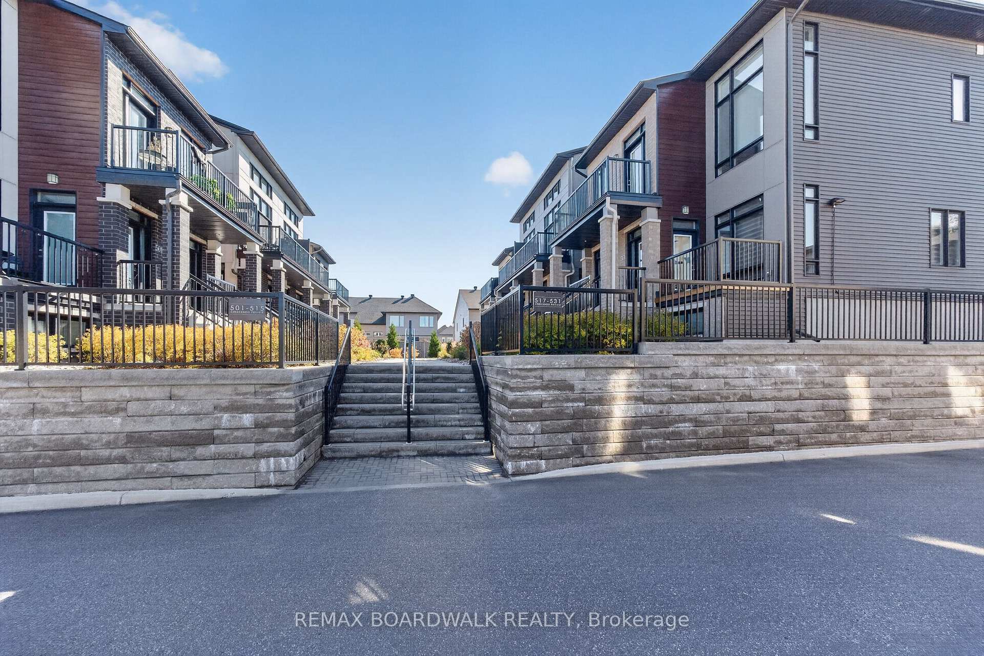 Photo 5 of Unit 58, 531 Crescendo Private, Ottawa, Riverside South/Gloucester Glen — HOMEH