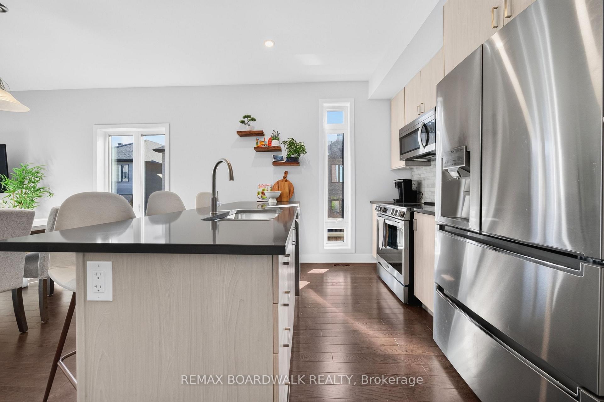Photo 21 of Unit 58, 531 Crescendo Private, Ottawa, Riverside South/Gloucester Glen — HOMEH