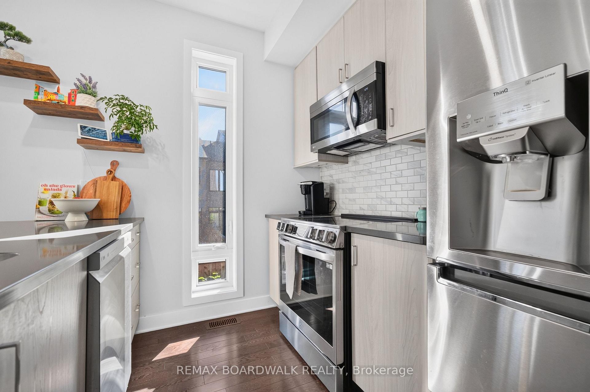 Photo 22 of Unit 58, 531 Crescendo Private, Ottawa, Riverside South/Gloucester Glen — HOMEH