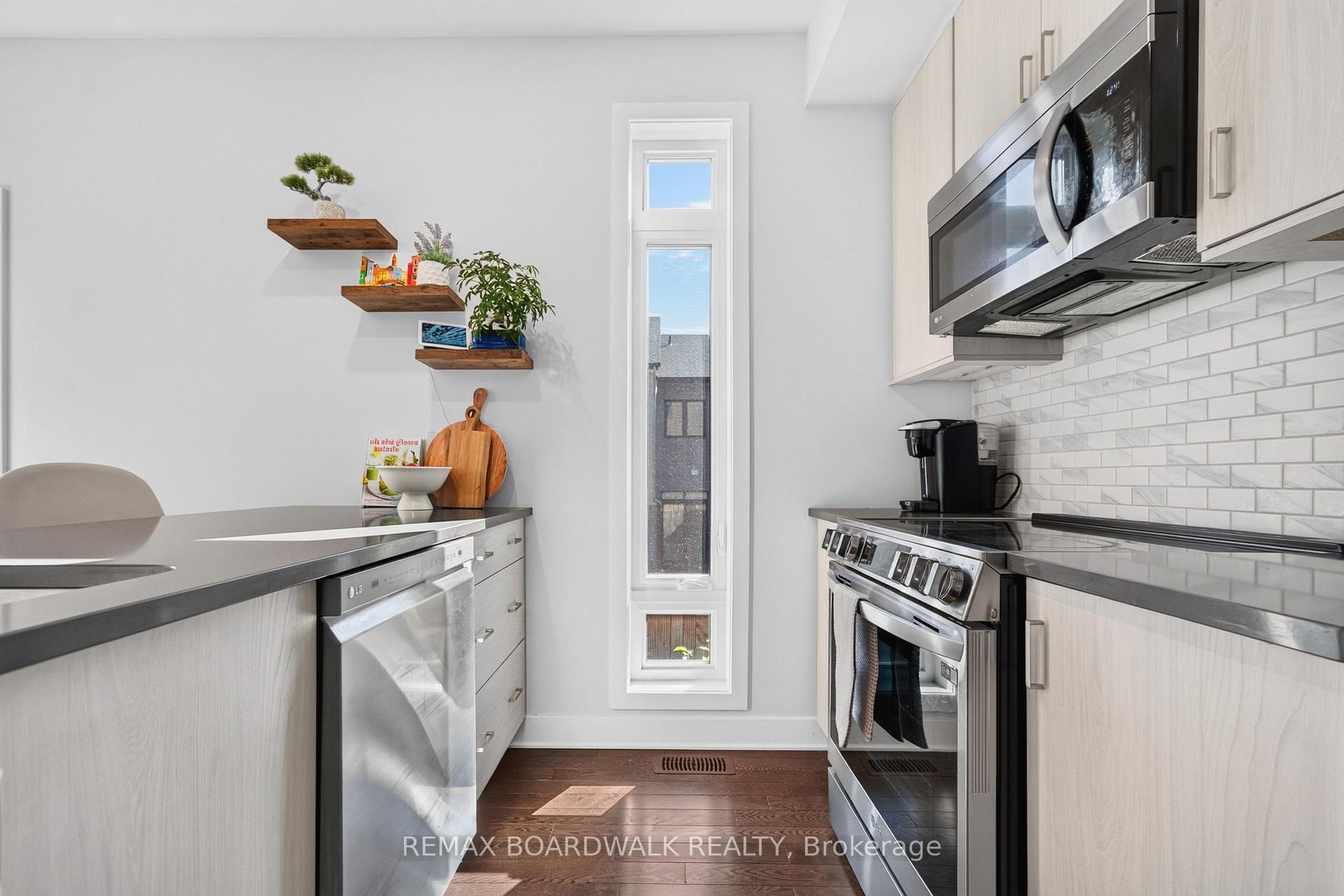 Photo 23 of Unit 58, 531 Crescendo Private, Ottawa, Riverside South/Gloucester Glen — HOMEH