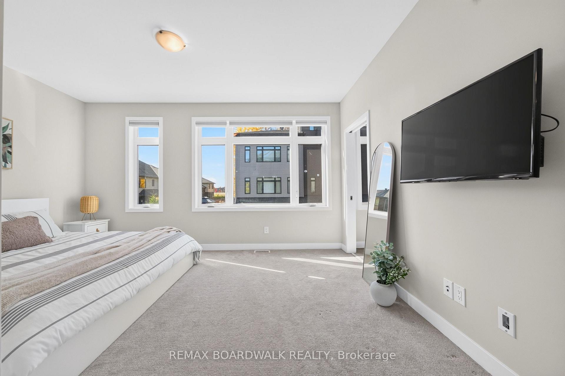 Photo 29 of Unit 58, 531 Crescendo Private, Ottawa, Riverside South/Gloucester Glen — HOMEH