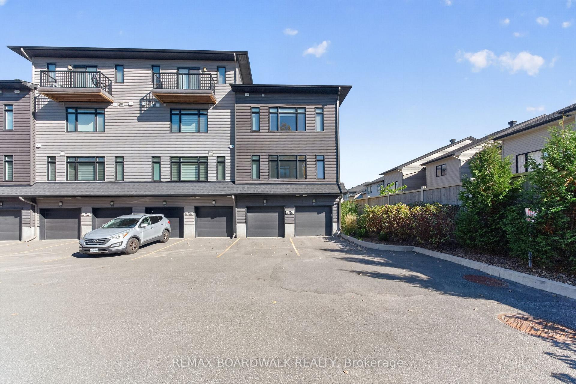 Photo 45 of Unit 58, 531 Crescendo Private, Ottawa, Riverside South/Gloucester Glen — HOMEH