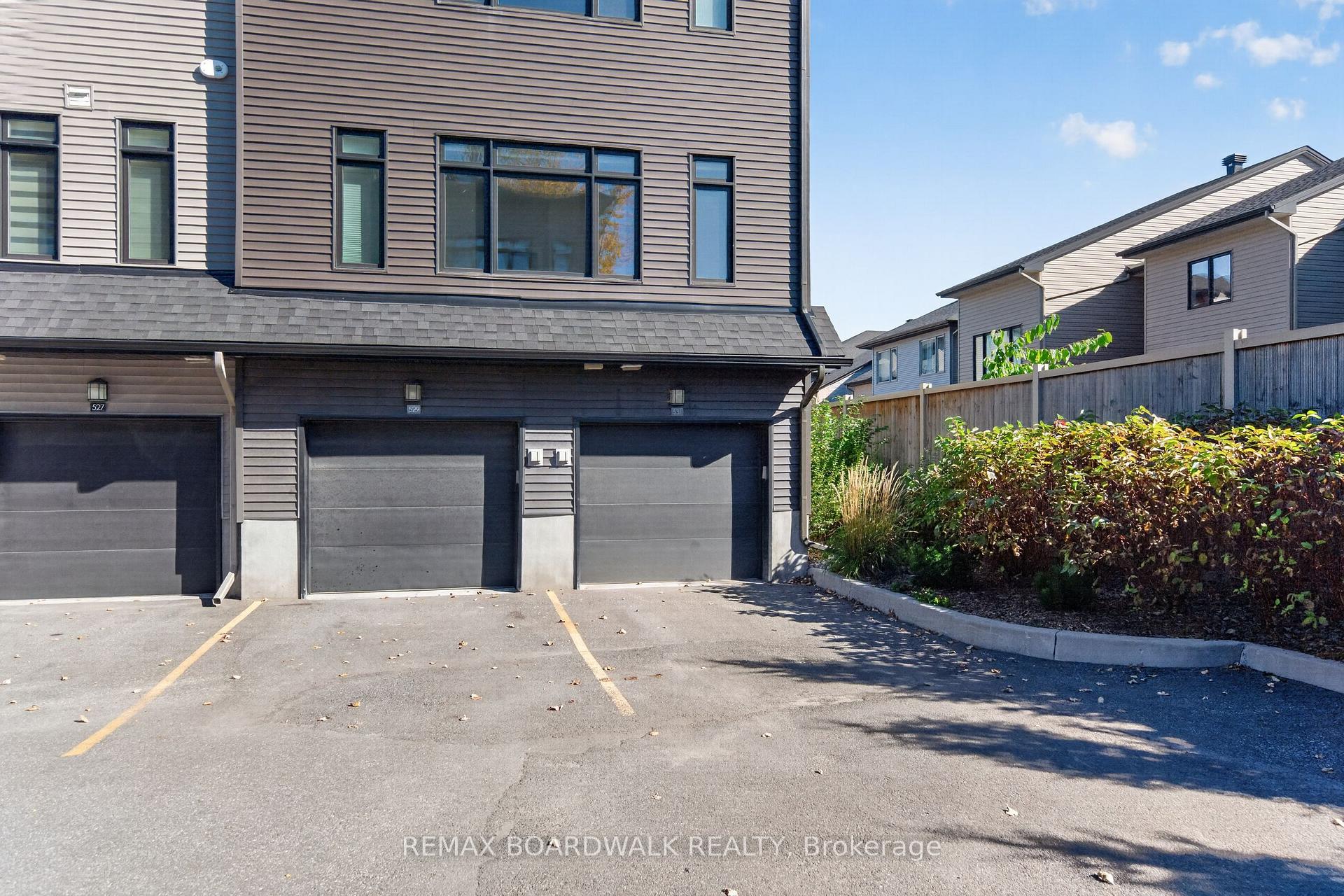 Photo 46 of Unit 58, 531 Crescendo Private, Ottawa, Riverside South/Gloucester Glen — HOMEH