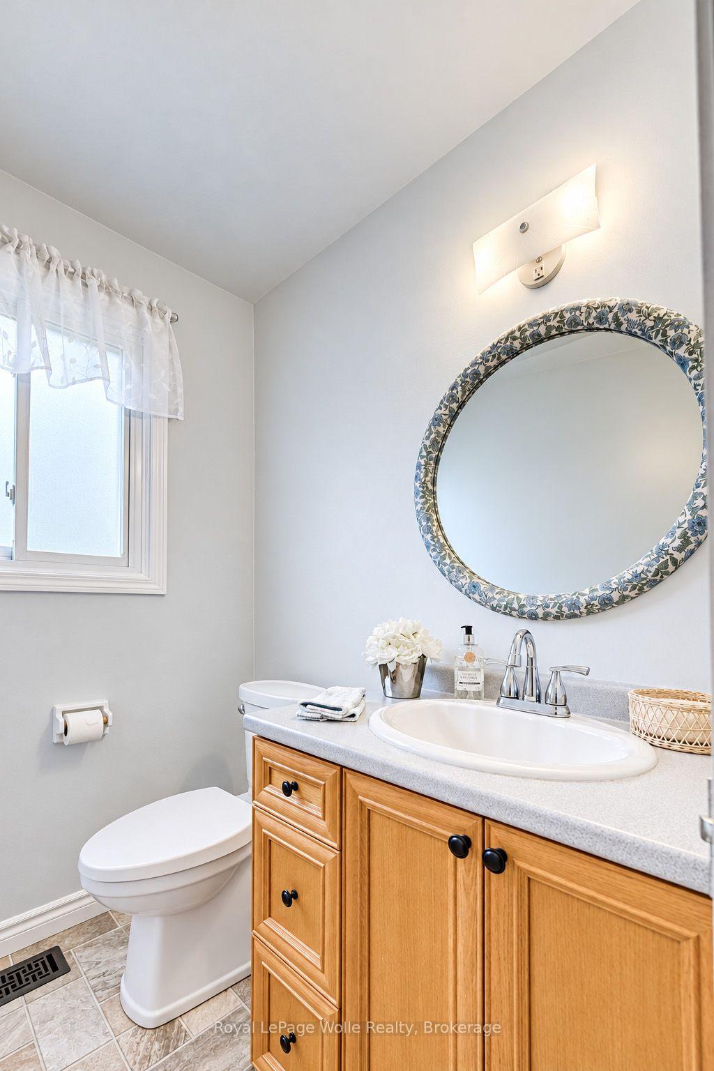 Photo 20 of 105 Dorset Road, Cambridge, Christopher-Champlain — HOMEH