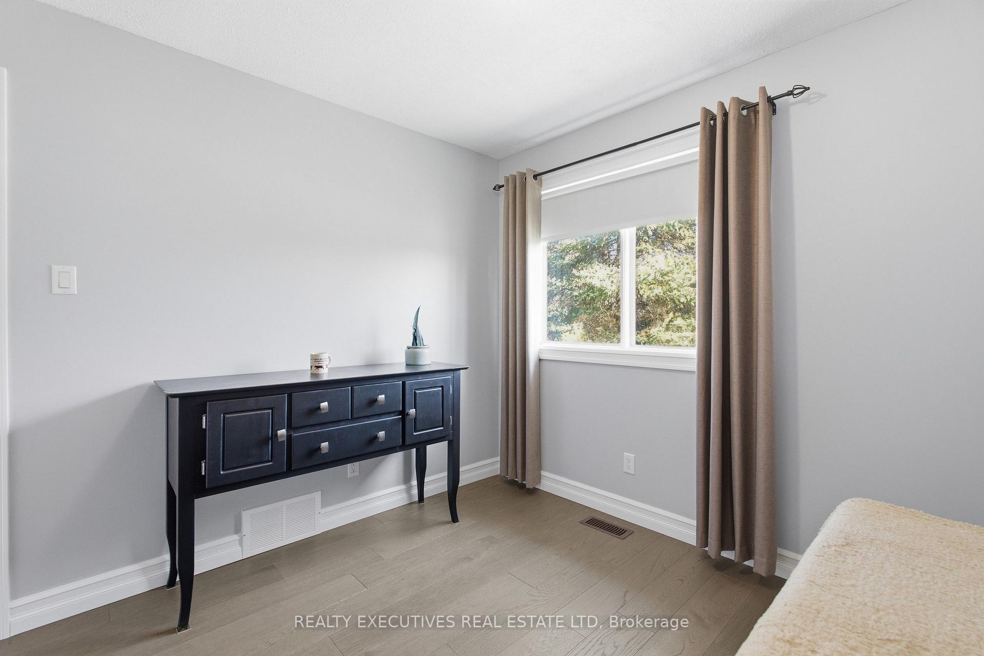 Photo 16 of 46 Thompson Road, North Dundas, Chesterville — HOMEH