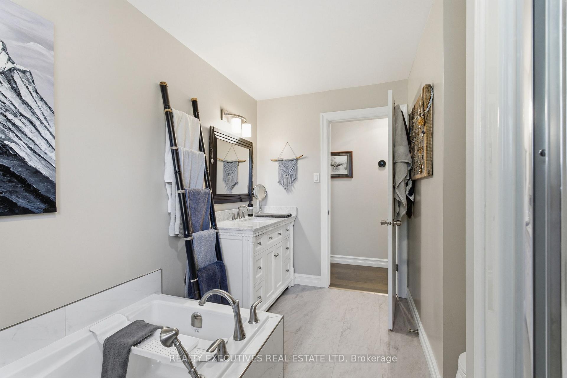 Photo 22 of 46 Thompson Road, North Dundas, Chesterville — HOMEH